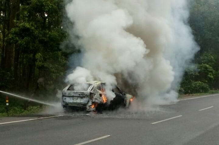 car burn on highway.