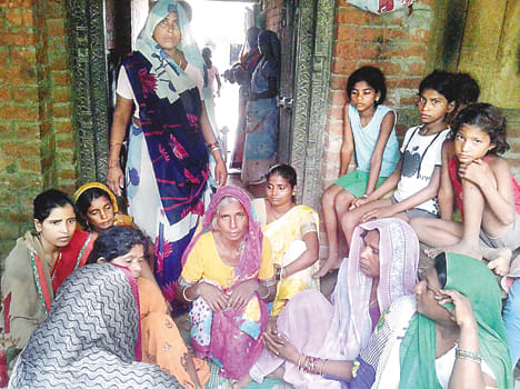 in road accident three farmers were killed