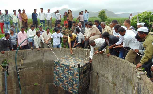 Drowning Leopard Rescued From A 60 foot Well By villagers