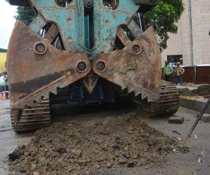  Work started for underground metro root.