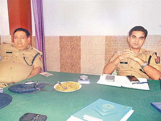 The police had to enter strictly robbery