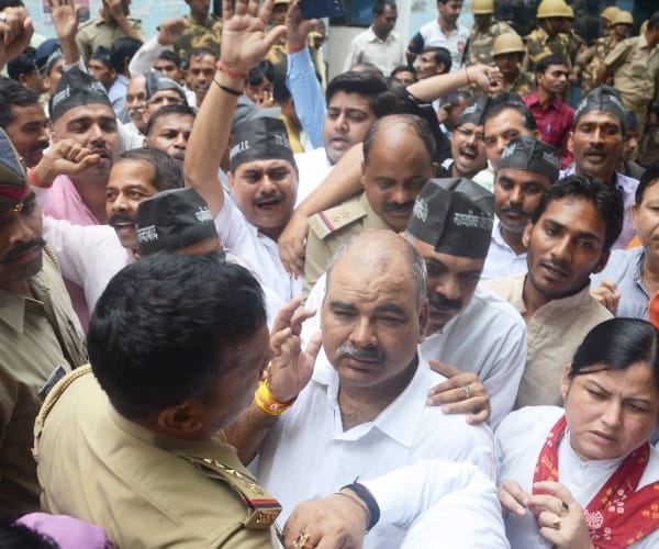 Teachers protest for mandeya in Lucknow.