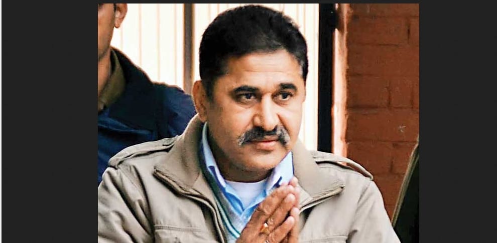  MLA Ram Kumar Choudhery wife tipper Caught with illegal mining sand.