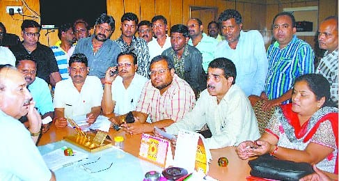 The BJP came to lay siege to the Mayor Councillor