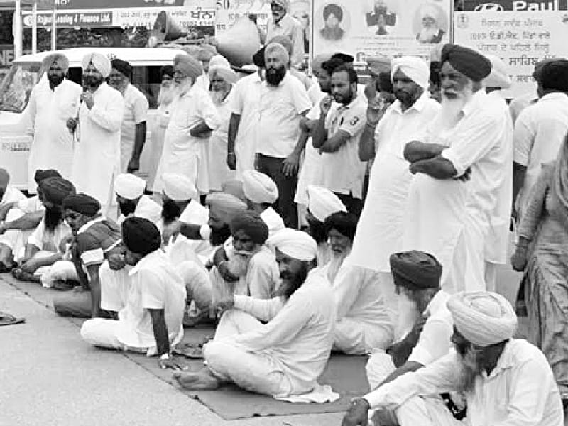 Amloh sugar mill, the outstanding bonuses encompass encompass cane, Fatehgarh Sahib