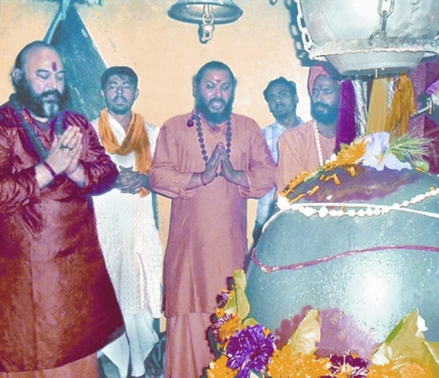 chadi mubarak arrived at shankaracharya temple