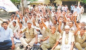 demonstration in kutchery