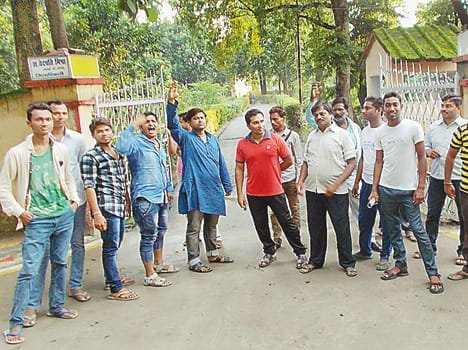Anger burst against power cuts, CM housing hoop
