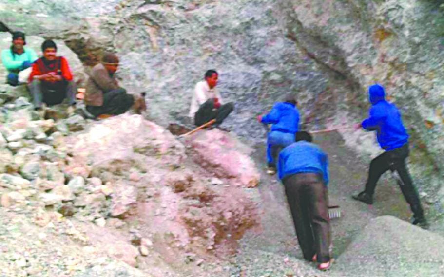 On-going advisory route gogna illegal mining