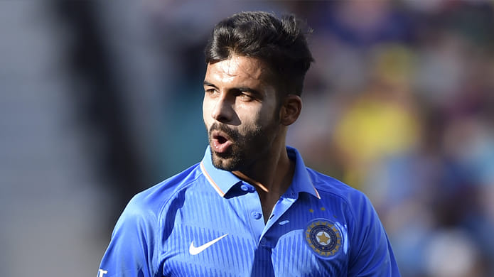 indian cricket team player barinder sran special interview, read interesting facts