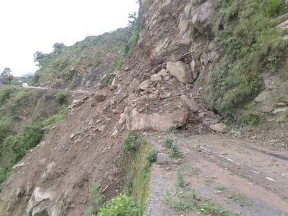 bridge collapse, army personnel and border villages lost contact.