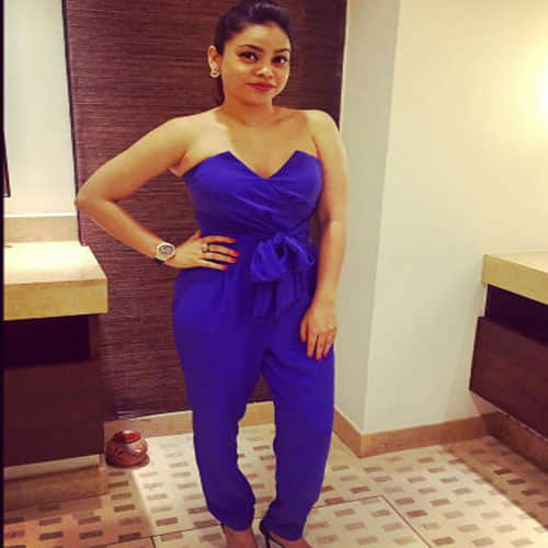 kapil sharma's wife sumona shares bikini photos