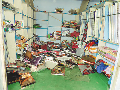 Garments shop theft of millions