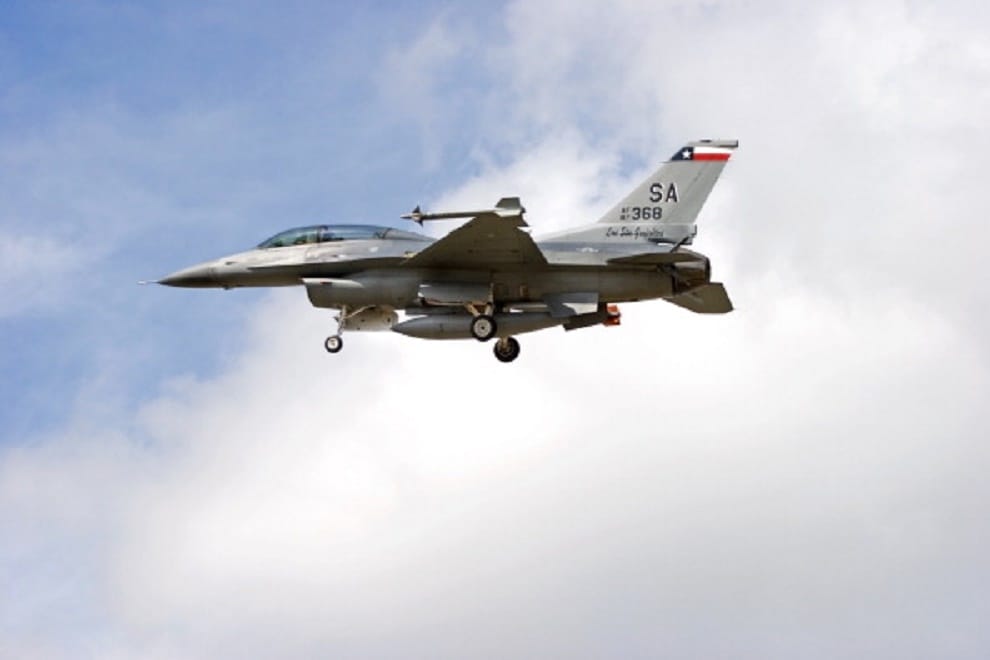 lockheed martin ready to manufacture f-16 jets in india
