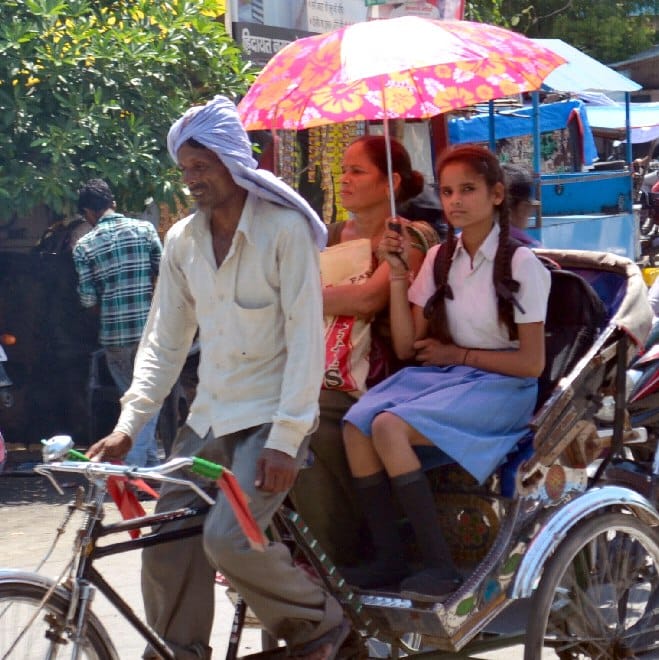People are suffering from the hot sun and humid heat