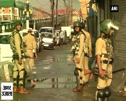 Curfew restriction continues for 27th day in Kashmir Valley