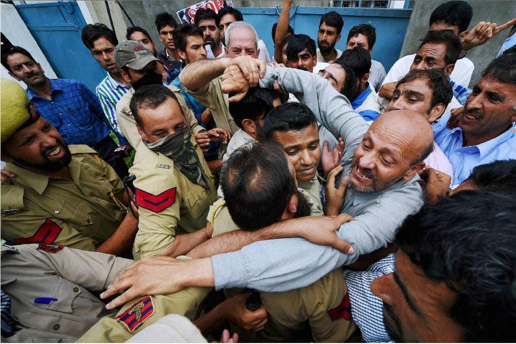 violence protest continue in valley, 500 youth arrest