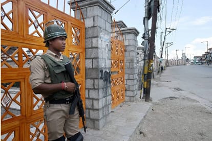 violence protest continue in valley, 500 youth arrest