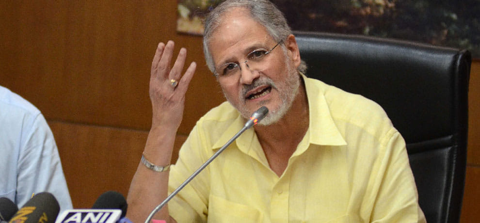  work will continue under the Constitution , the government, Supreme Court