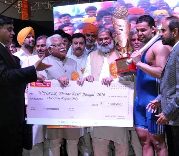 sub inspector mausam khatri won ak crore rupess championship, unique diet