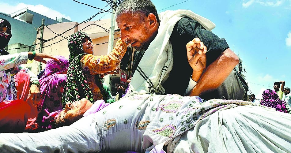 missing boy dead body found, family protest against rohtak police, allegation of no enquiry