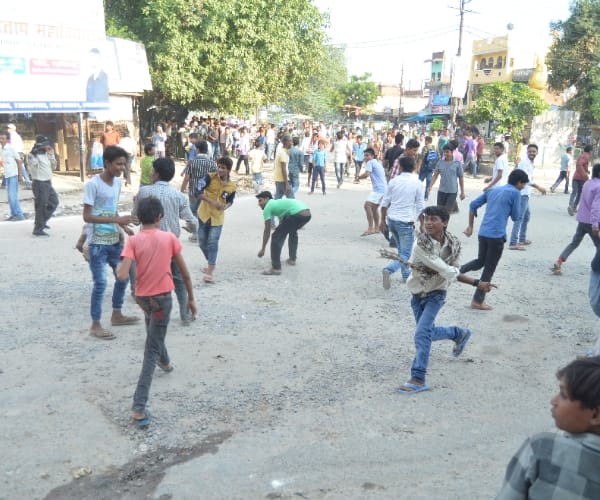  Ruckus in Kanpur after an alleged commits suicide.