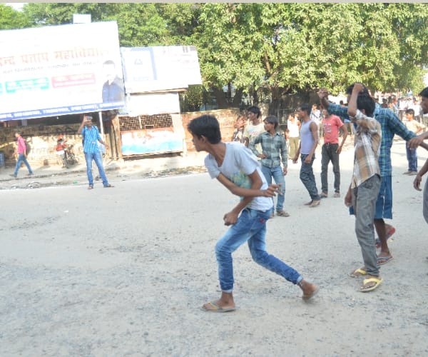  Ruckus in Kanpur after an alleged commits suicide.