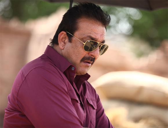 Mahesh manjrekar plan a film with Sanjay dutt