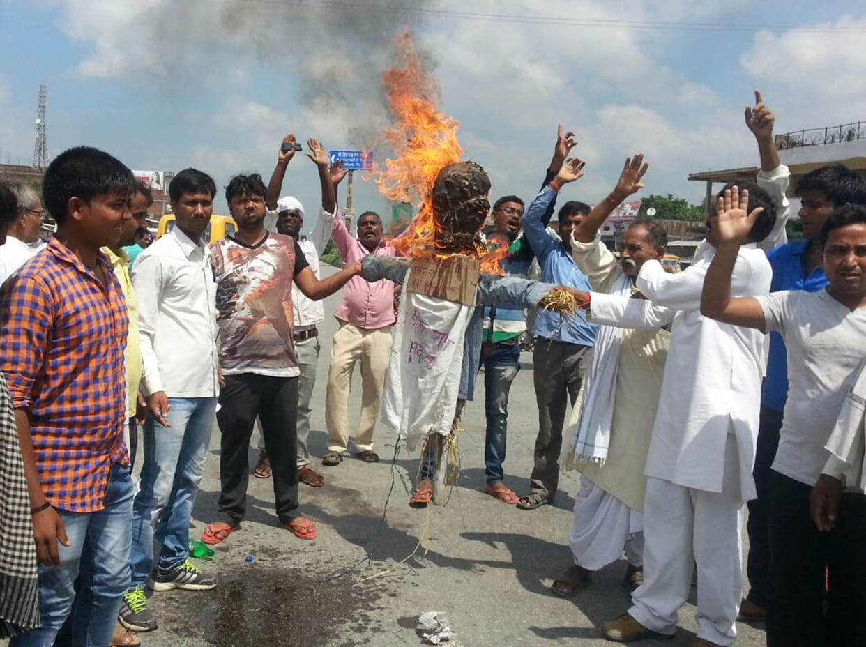 SP workers burnt effigies