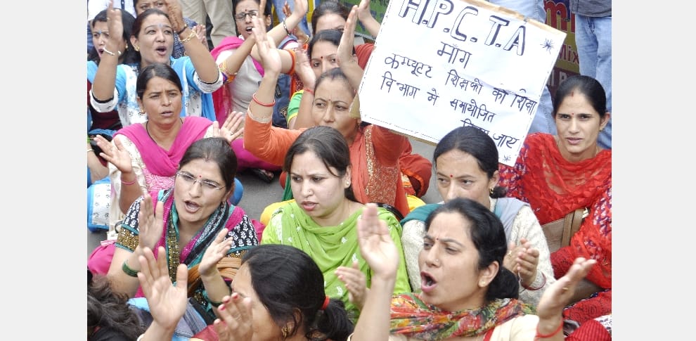 HP Govt Add New Condition in 632 Computer Teachers Recruitment in Himachal.