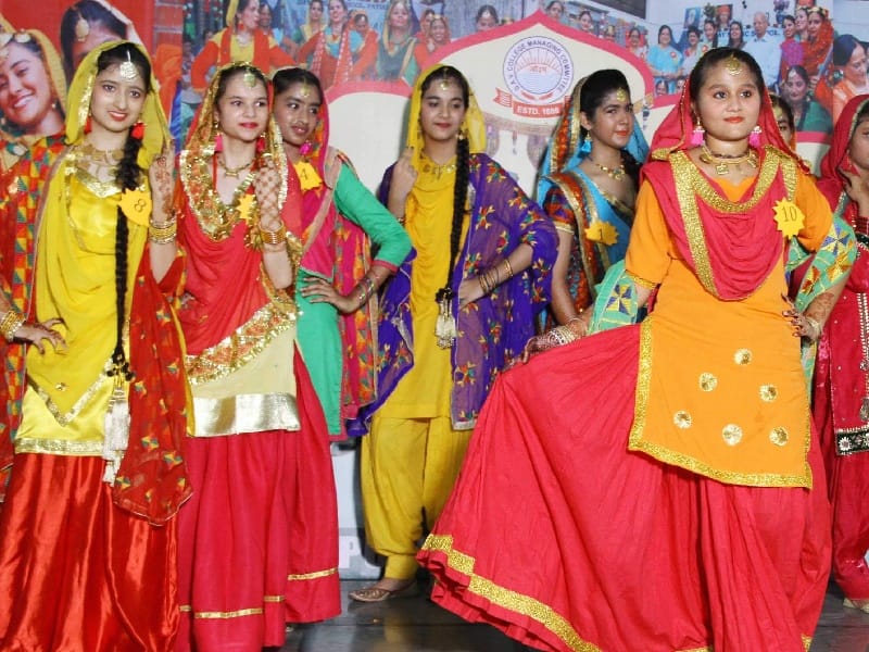 DAV Public School, Patiala, Teej festival, Teej became Miss win the respect o Simran, Patiala