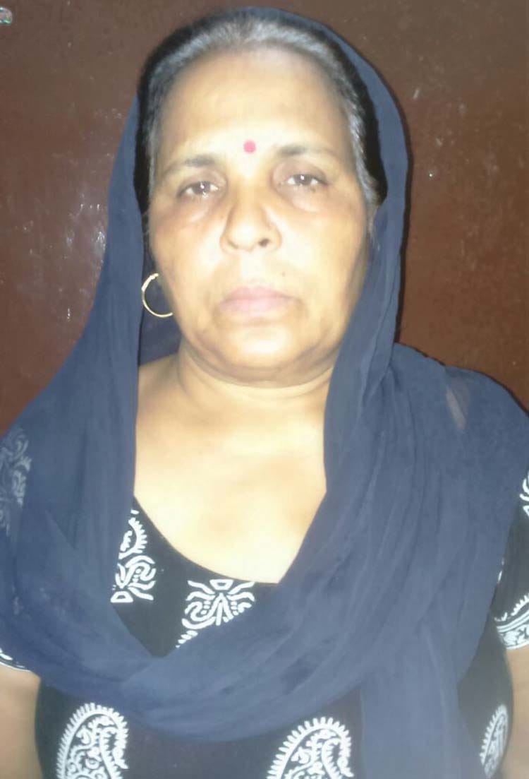 Jailor's wife usurped 80 thousand crooks