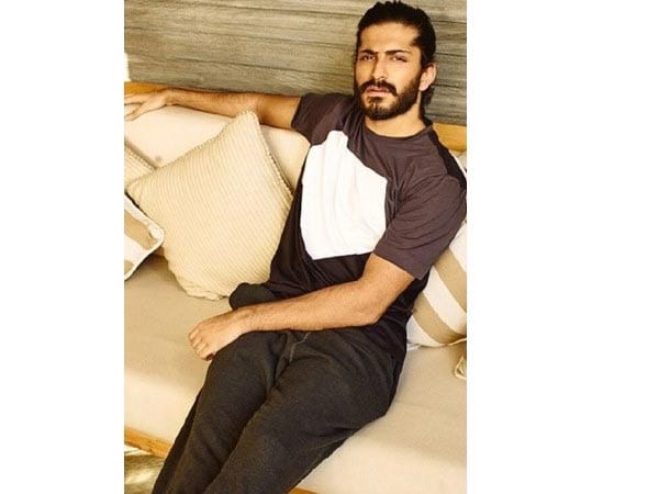 Harshvardhan Kapoor shifted to his own house