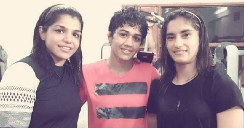 rio olympic bronze medal winner bus conductor daughter lady wrestler Sakshi Malik untold story