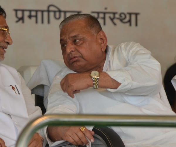 SP chief got angry to know about problems in noida