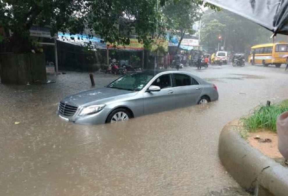 heavy rain brings mumbai to a standstill