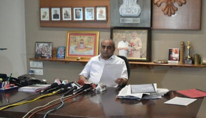 Gujarat CM to be declared today: Amit Shah himself is the only consensus candidate