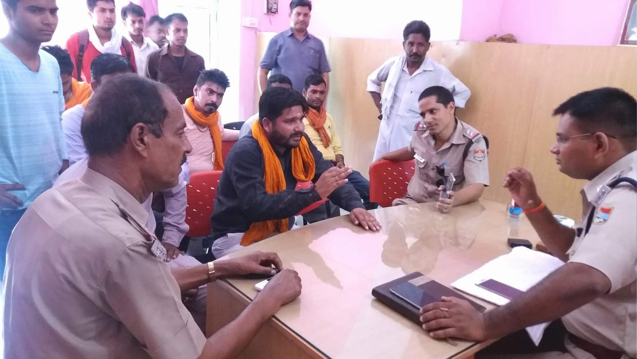 bjp leaders rushed to police station to defend the cow slaughter accused