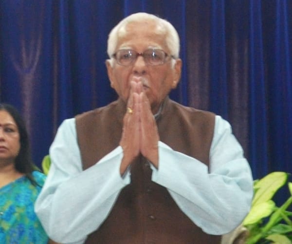 UP governor suspended mahila colleges management.