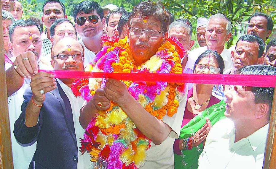 Panku three allopathic hospital bed open