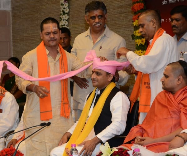 chief minister akhilesh yadav and saints in Lucknow.