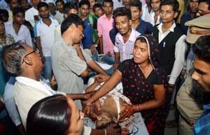 No one looked up , injured and sent to the student sawmill