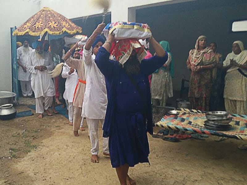 guru granth sahib burn, shot circuit in amritsar, amritsar