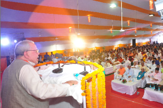 SP forcing communal disharmony in State: Kalraj