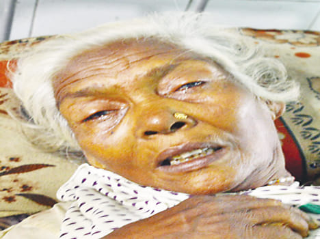 Son shot his mother in Hriawan