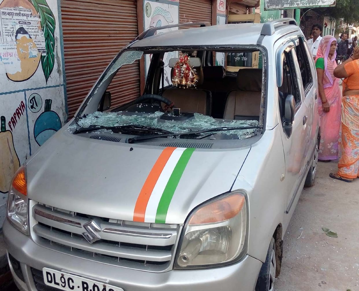 Parked the car in Rmpura Violence in Conflict-stone.