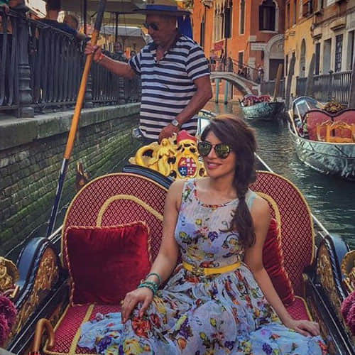 shama sikander enjoys vacation with her fiance