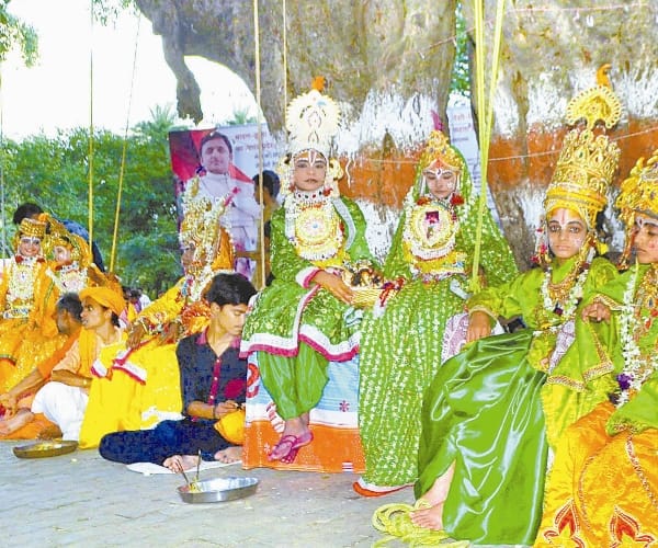 savan mela in ayodhya.