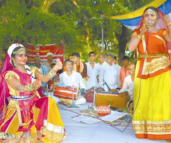 savan mela in ayodhya.