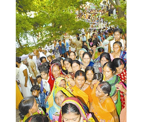 savan mela in ayodhya.